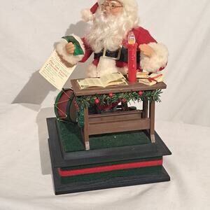 Santa's Workshop Light Up Display,  Musical, Vintage. Xmas List, Workbench, Drum